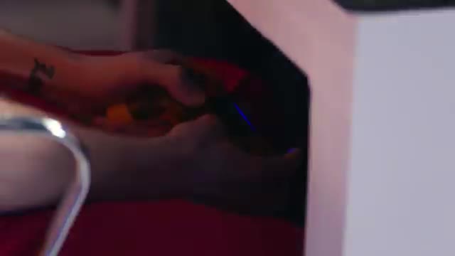 Splitgate: Arena Reloaded